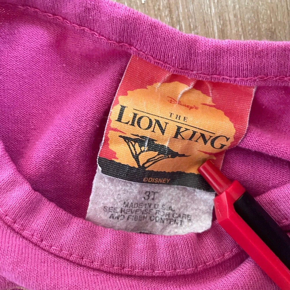 Vintage lion king shirt - Picture 4 of 5